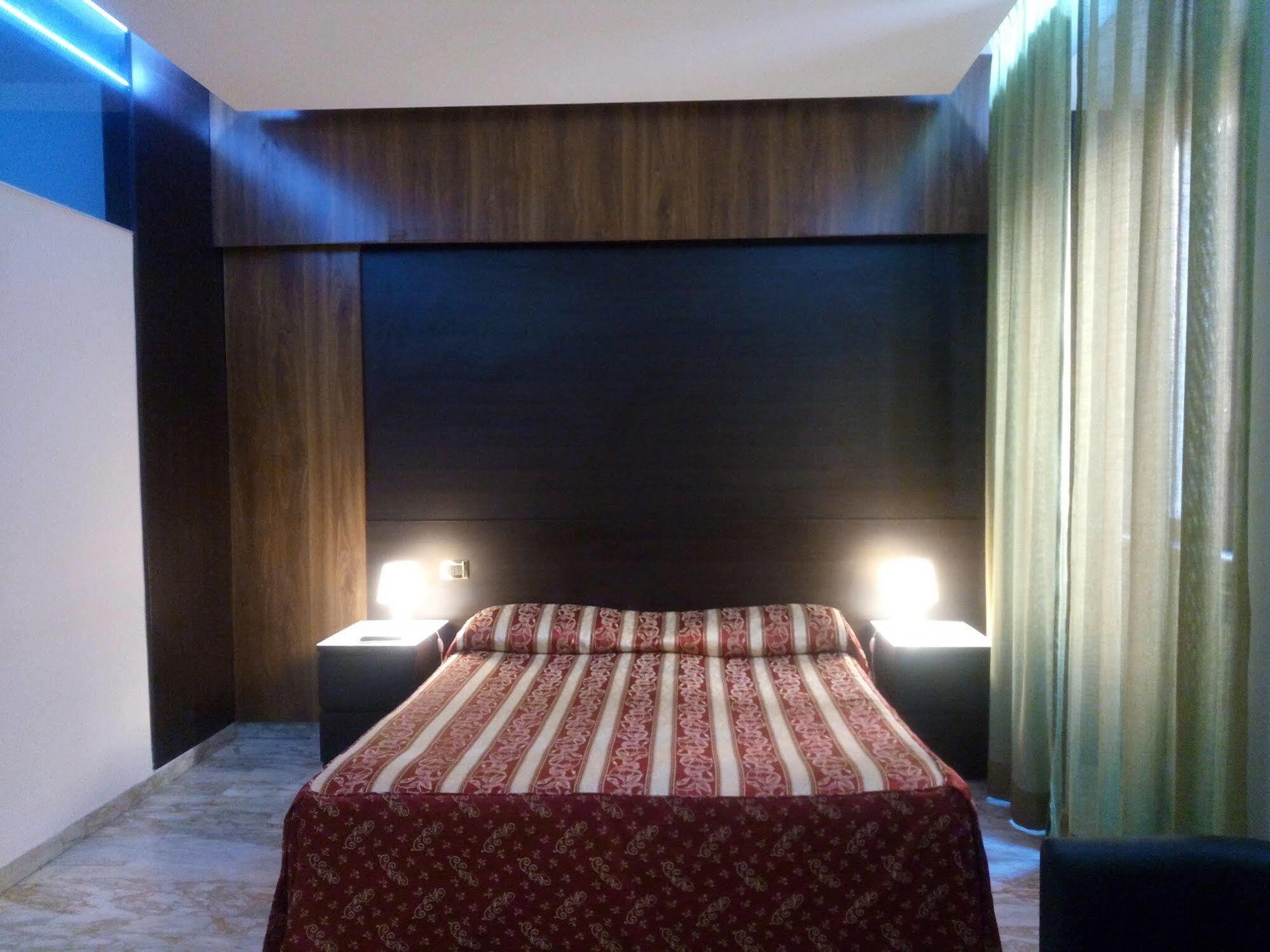 Hotel Milazzo Roma Buitenkant foto